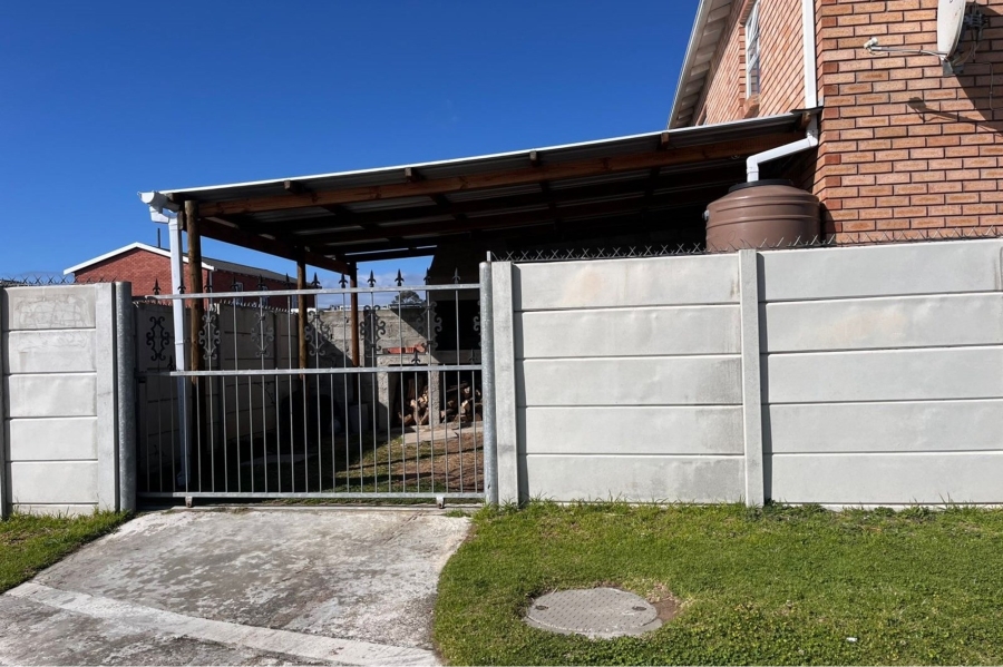 2 Bedroom Property for Sale in Walmer Link Eastern Cape